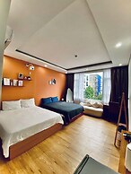 BEAR HOTEL & HOMESTAY 2