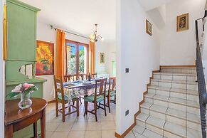 Comfortable House With Pool&lovely View