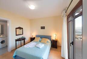 Ariadne Villa in Plaka