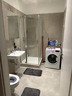 Comfort 1BR Studio Near Matzleinsdorfer