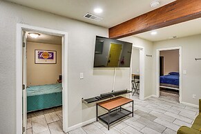 Explore LA & Long Beach: Compton Condo w/ Patio