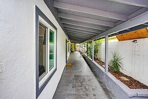 Explore LA & Long Beach: Compton Condo w/ Patio