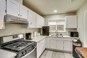 Explore LA & Long Beach: Compton Condo w/ Patio