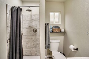 Explore LA & Long Beach: Compton Condo w/ Patio