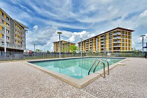 Zen Paradiso Harbour View Pool Balcony