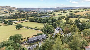 Oak View