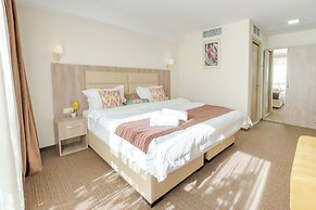 Hotel Somi Inn