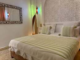 Beautiful Arab House With Swimming Pool