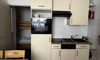 Studio for 4 People