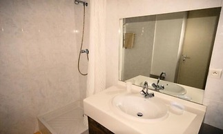 Studio for 4 People
