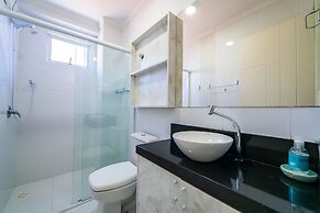 Apartamento 2 quartos vista mar Bombas