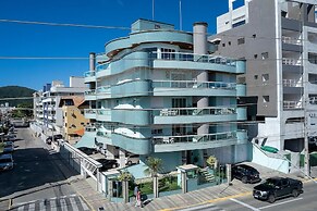 Apartamento 2 quartos vista mar Bombas