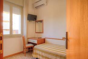 Hotel Happy