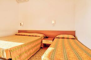 Hotel Happy