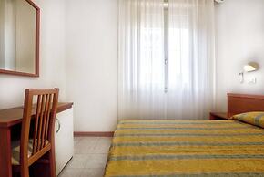 Hotel Happy