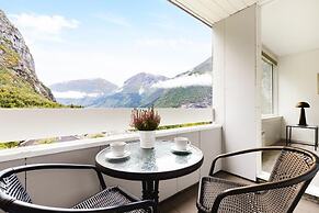 Trolltunga Aparthotel