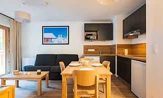 Apartment in Vars Near Foret Blanche Slopes