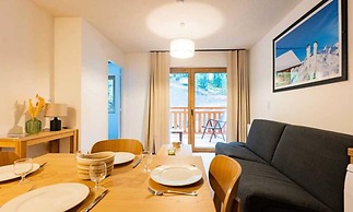 Apartment in Vars Near Foret Blanche Slopes