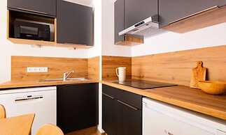 Apartment in Vars Near Foret Blanche Slopes