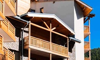 Apartment in Vars Near Foret Blanche Slopes
