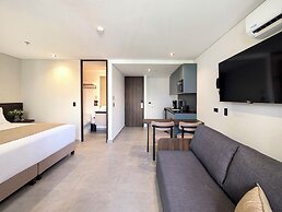 Laureles Selection Suites