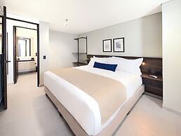 Laureles Selection Suites