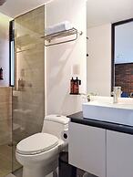 Laureles Selection Suites