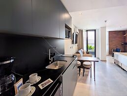 Laureles Selection Suites