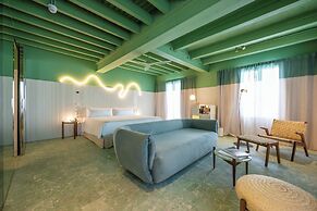 Terreno Barrio Hotel - New Opening 2026