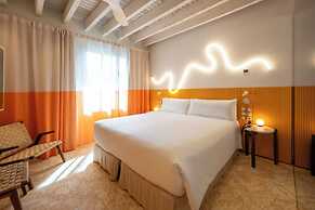 Terreno Barrio Hotel - New Opening 2026