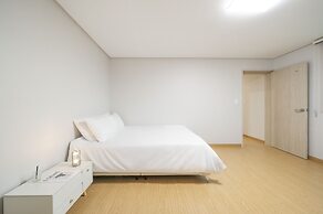 Gangneung Thenext Pension