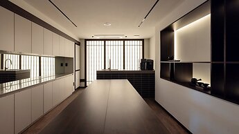 Suwon Haenggung-dong Revora Hotel
