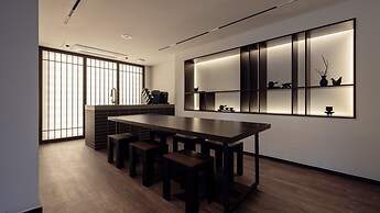 Suwon Haenggung-dong Revora Hotel