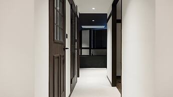 Suwon Haenggung-dong Revora Hotel