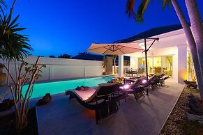 Modern Private 3 Bedroom Pool Villa GA1