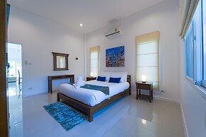 Modern Private 3 Bedroom Pool Villa GA1