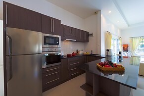 Modern Private 3 Bedroom Pool Villa GA1