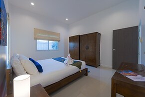Modern Private 3 Bedroom Pool Villa GA1
