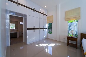 Modern Private 3 Bedroom Pool Villa GA1