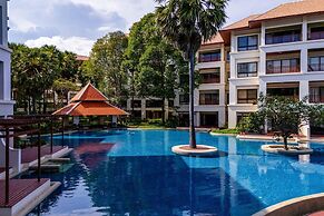 4 Bed Beachfront Condo SP43