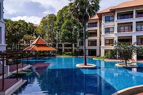 4 Bed Beachfront Condo SP43