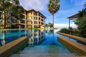 4 Bed Beachfront Condo SP43