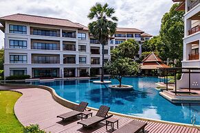 4 Bed Beachfront Condo SP43