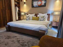 Andriana Luxury