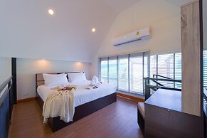 Beautiful new 7 Bedroom Villa Resort CT7