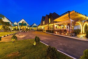 Beautiful new 7 Bedroom Villa Resort CT7