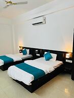 Hotel Kirti palace