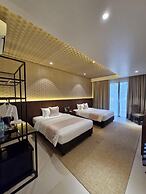 The Tropics at MacArthur Park