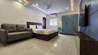 Crescent Stays Gachibowli