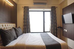 Executive Hotel Pearl Inn